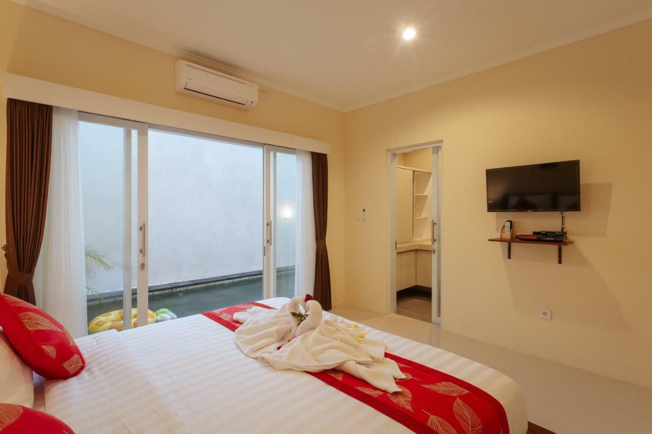 Villa Julie Seminyak  Luaran gambar