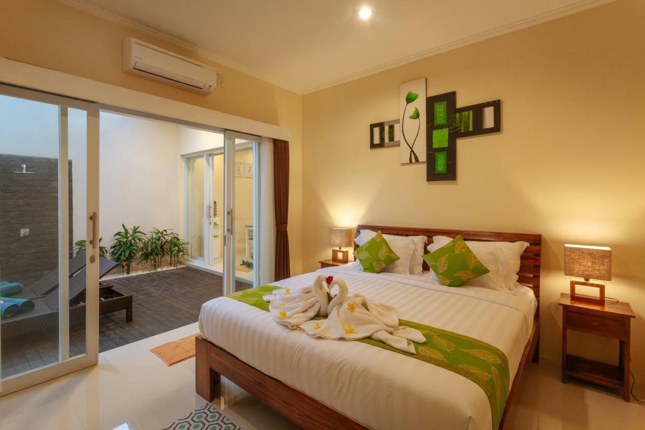 Villa Julie Seminyak  Luaran gambar