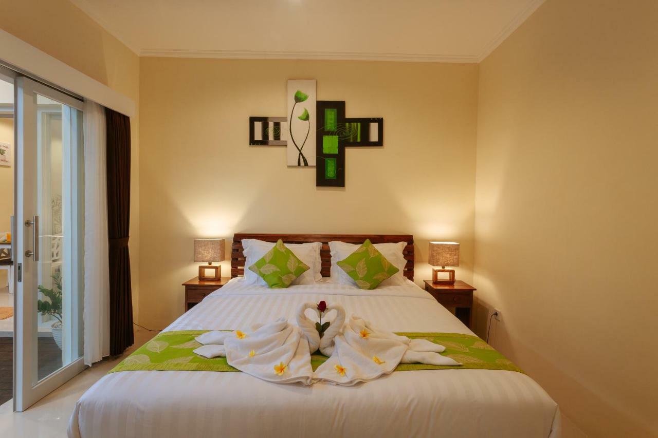 Villa Julie Seminyak  Luaran gambar