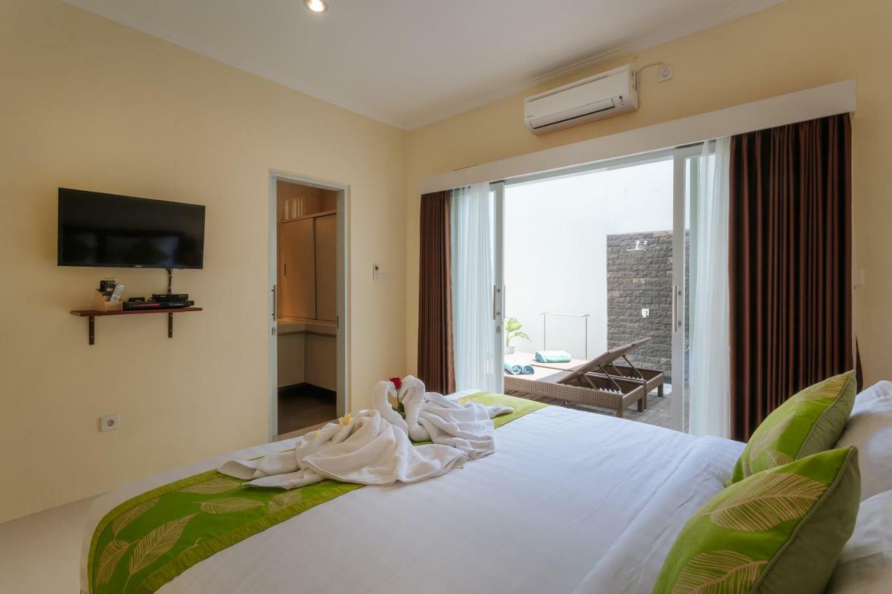 Villa Julie Seminyak  Luaran gambar