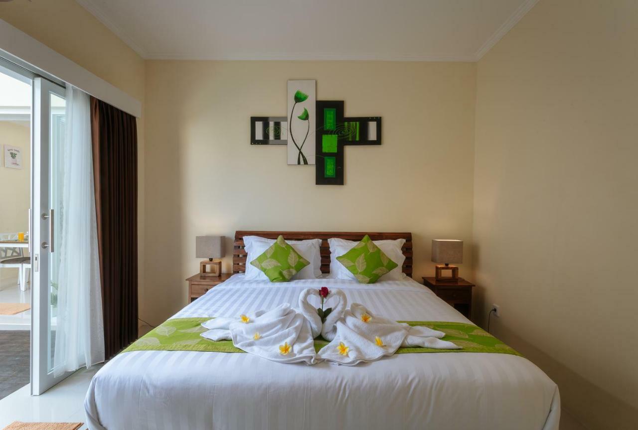 Villa Julie Seminyak  Luaran gambar