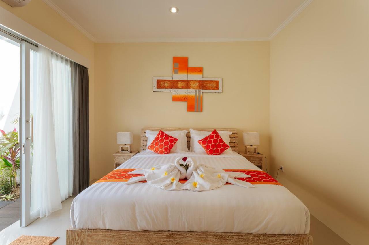 Villa Julie Seminyak  Luaran gambar