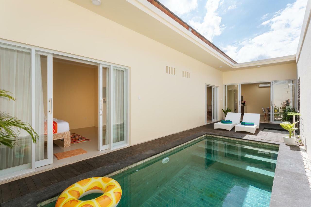 Villa Julie Seminyak  Luaran gambar