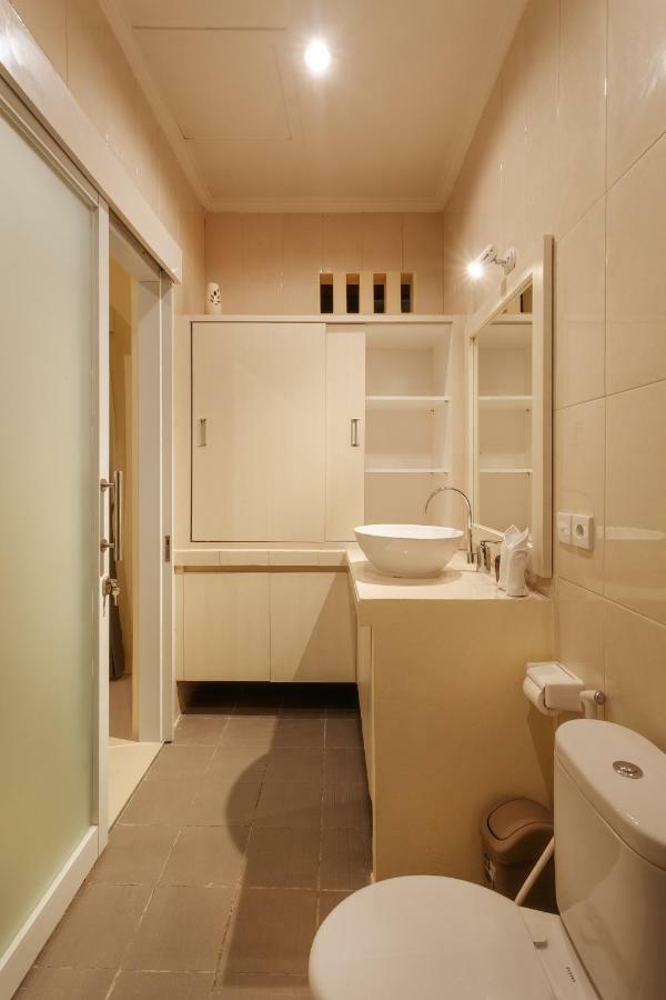 Villa Julie Seminyak  Luaran gambar